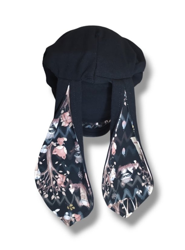 Čepice s oušky lesní přátelé - Obvod: 53